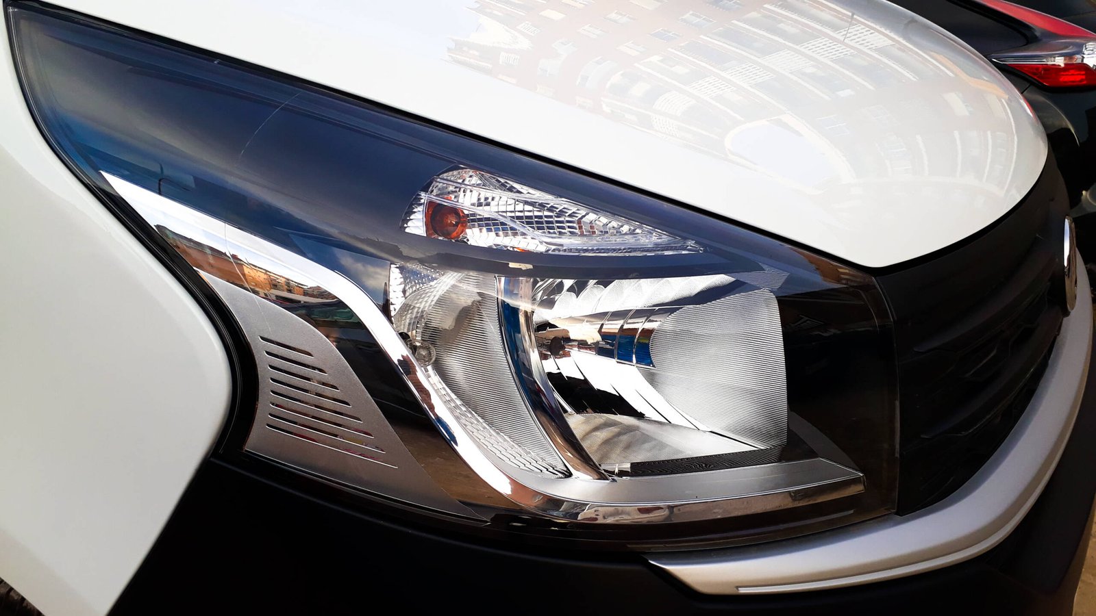 Headlight Restoration in Dallas